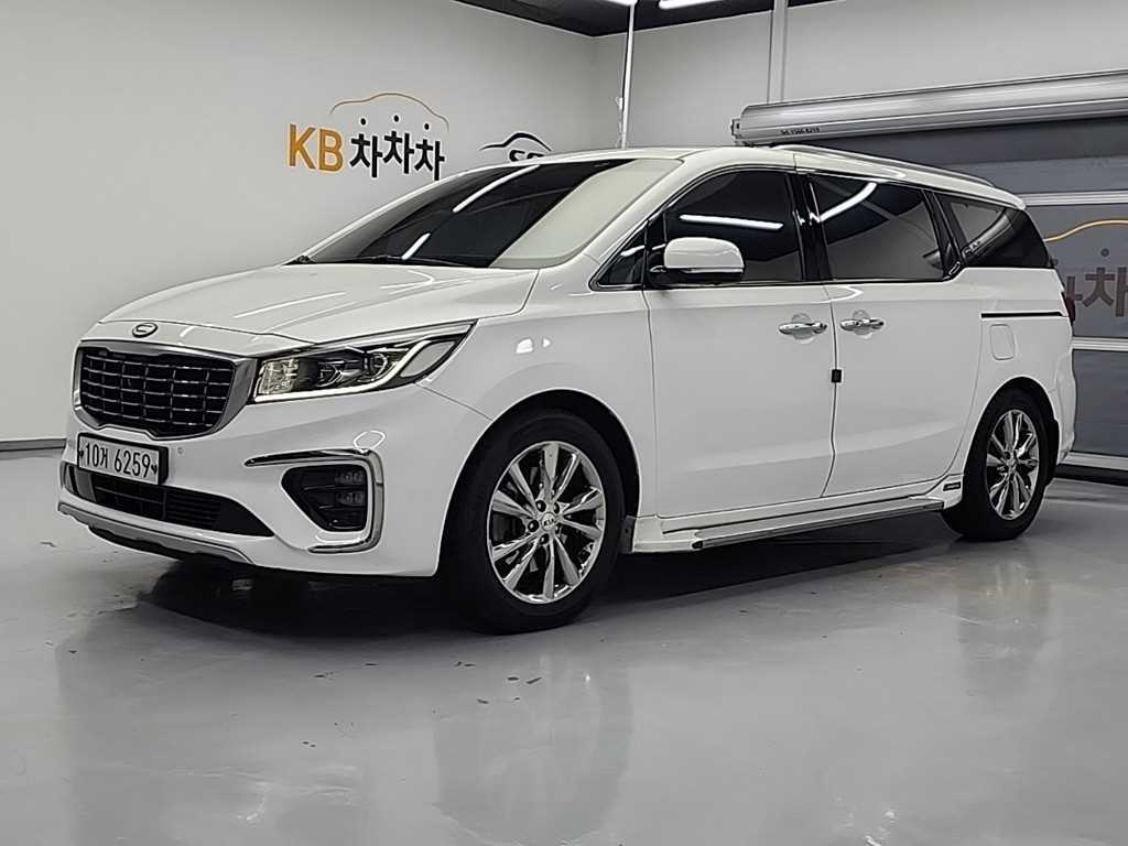 KIA Carnival 2019 Blanco - Importación desde Corea - HF Imports Iquique - Foto 1