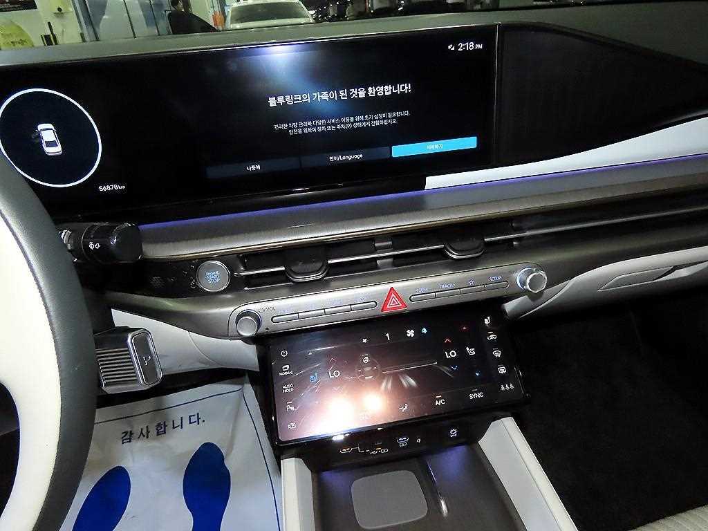 HYUNDAI Grandeur - Vista 11