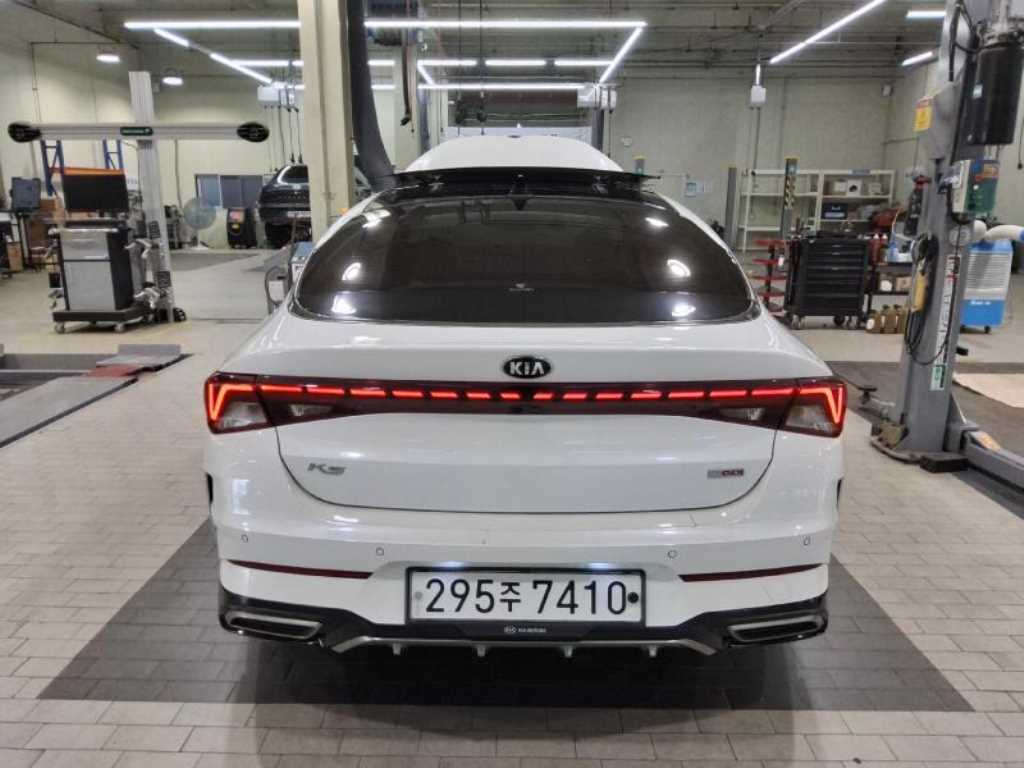 KIA K5 - Vista 4
