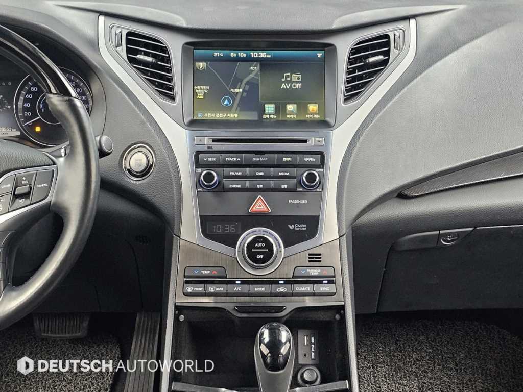 HYUNDAI Grandeur 2016 Negro - Importación desde Corea - HF Imports Iquique - Foto 14