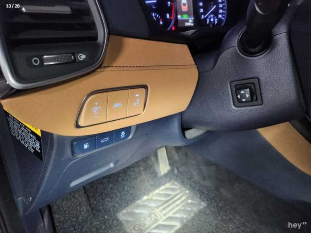 HYUNDAI Grandeur - Vista 10