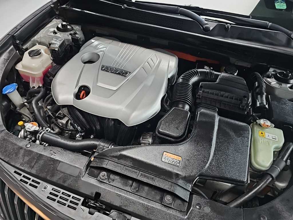 HYUNDAI Grandeur - Vista 5