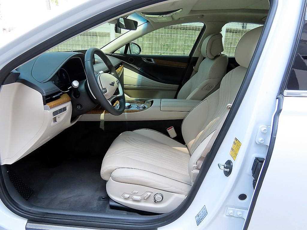 Genesis G80 - Vista 5