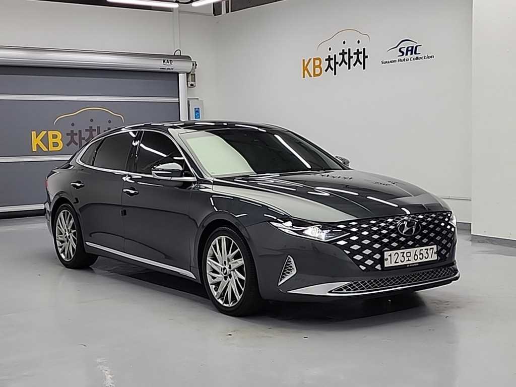 HYUNDAI Grandeur - Vista 4