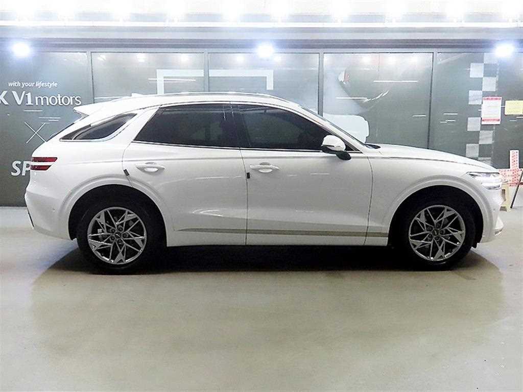 Genesis GV70 - Vista 3