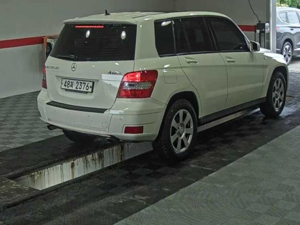 Mercedes Benz GLK Class - Vista 3