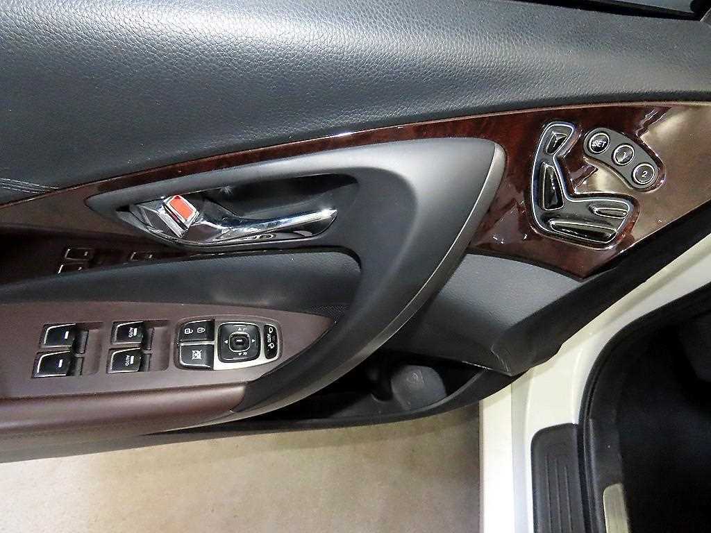 HYUNDAI Grandeur 2014 Blanco - Importación desde Corea - HF Imports Iquique - Foto 13