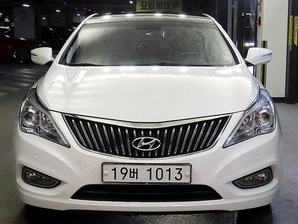 HYUNDAI Grandeur - Vista 2
