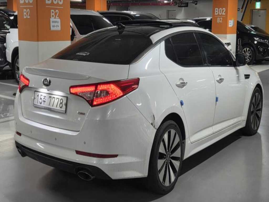 KIA K5 - Vista 5