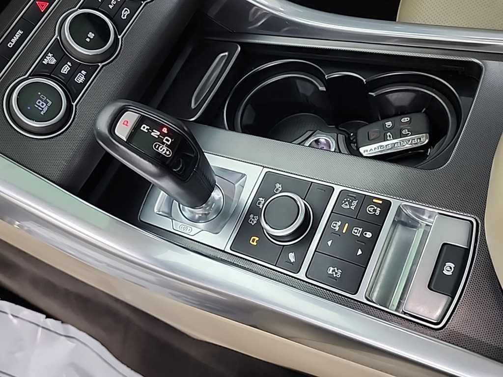 Land Rover Range Rover Sports - Vista 8