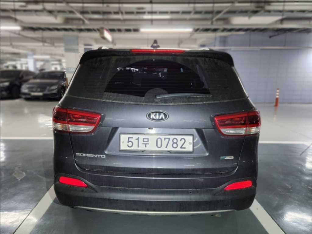 KIA Sorento - Vista 4