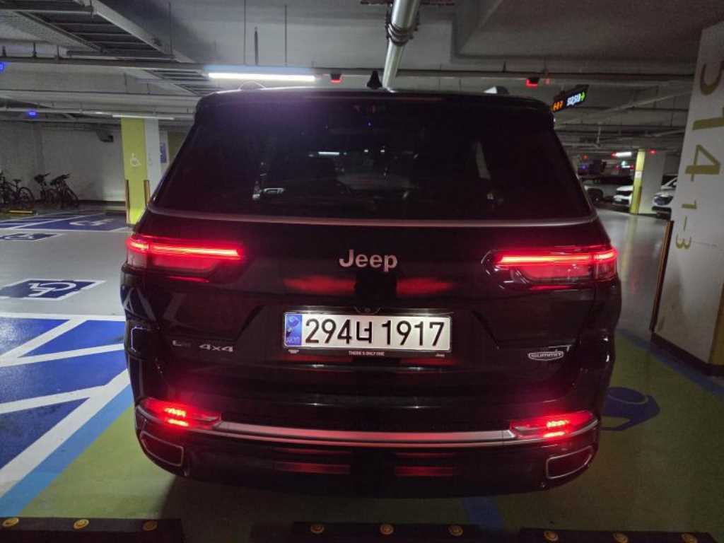 Jeep Cherokee - Vista 2