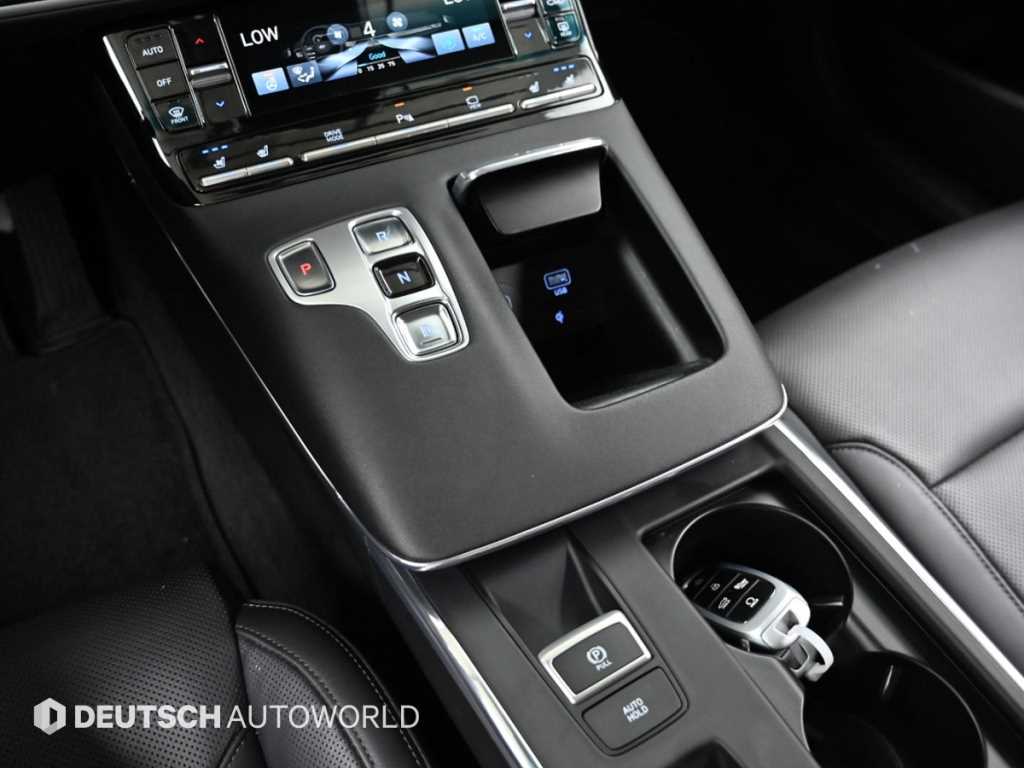 HYUNDAI Grandeur - Vista 12