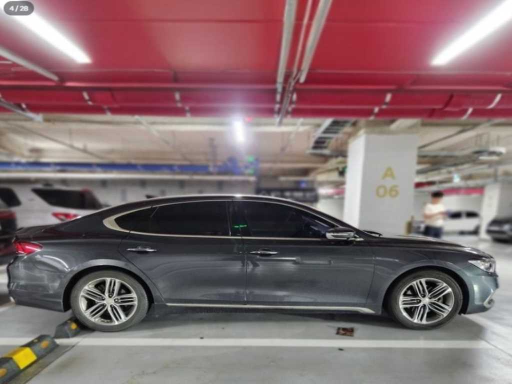 HYUNDAI Grandeur - Vista 4