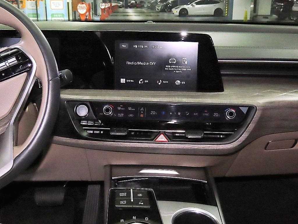KIA K8 - Vista 11