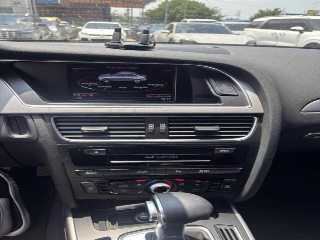 Audi A4 - Vista 4