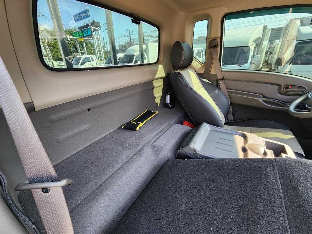 Small Truck Cargo (small) 2024 Blanco - Importación desde Corea - HF Imports Iquique - Foto 13