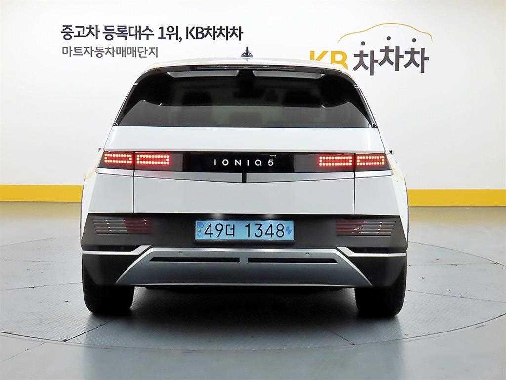 HYUNDAI Ioniq 5 - Vista 3