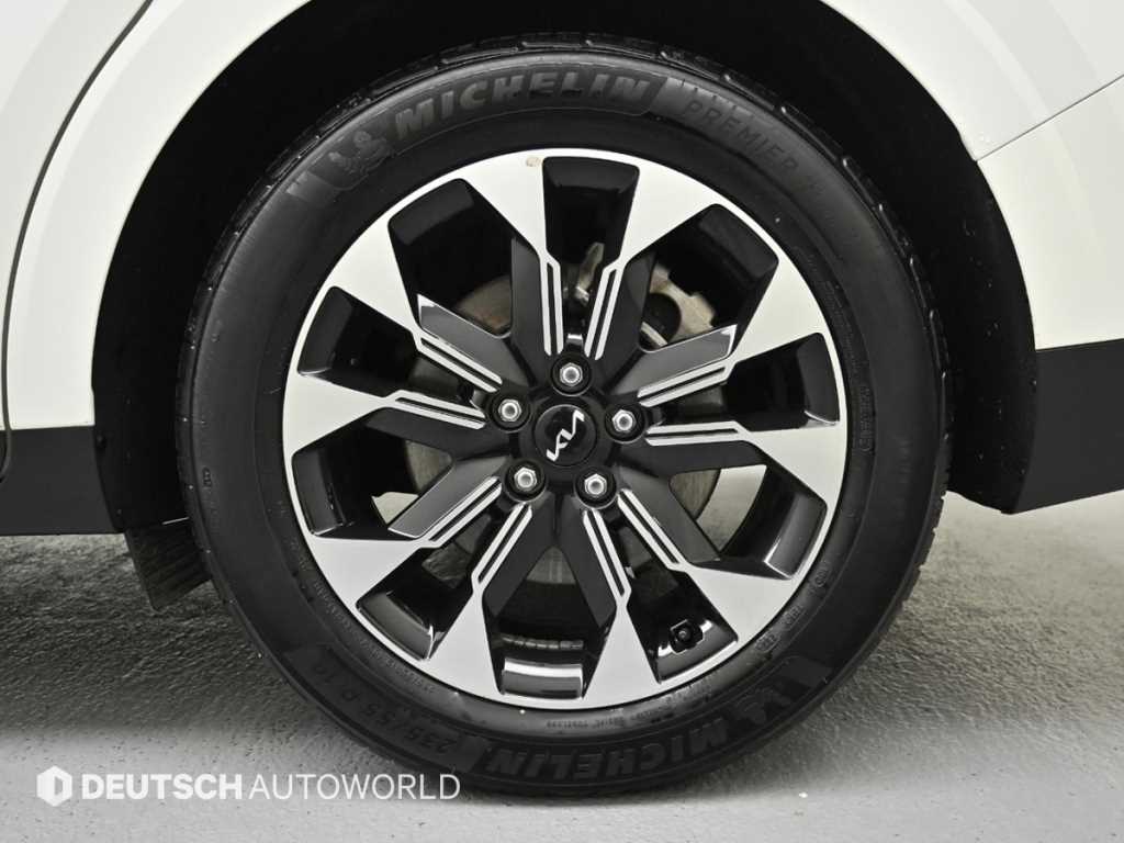 KIA Carnival - Vista 5