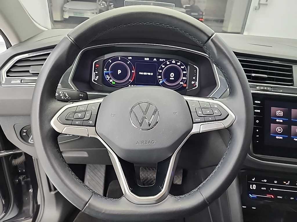 Volkswagen Tiguan - Vista 9