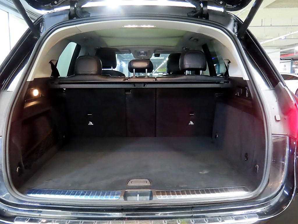 Mercedes Benz GLE Class 2020 Negro - Importación desde Corea - HF Imports Iquique - Foto 15