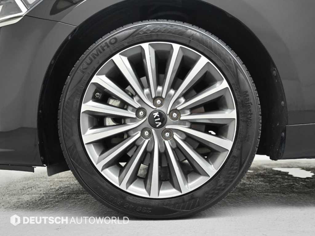 KIA K7 - Vista 5