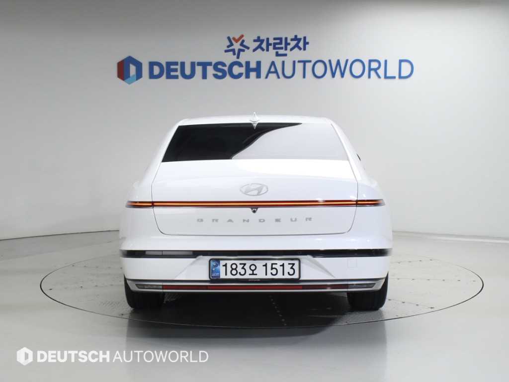 HYUNDAI Grandeur - Vista 4