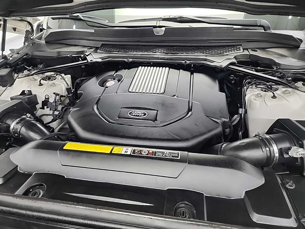 Land Rover Range Rover Sports - Vista 5