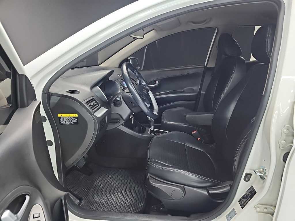 KIA Morning 2016 Blanco - Importación desde Corea - HF Imports Iquique - Foto 13