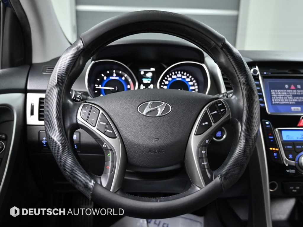 HYUNDAI i30 2015 Azul - Importación desde Corea - HF Imports Iquique - Foto 13