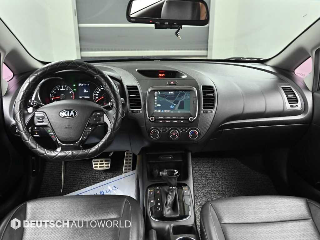 KIA K3 - Vista 7