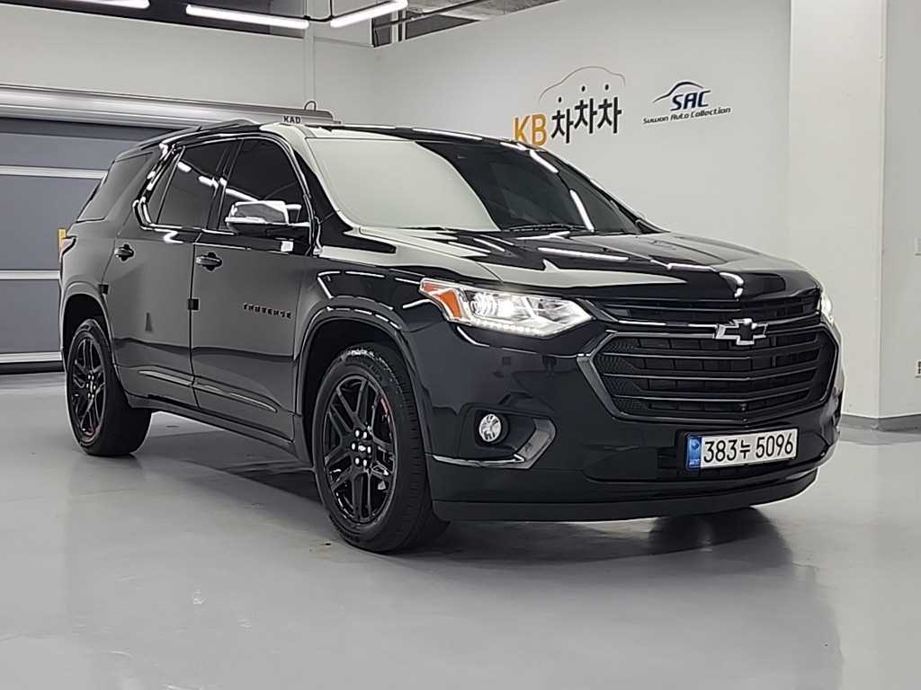 Chevrolet Travers - Vista 4