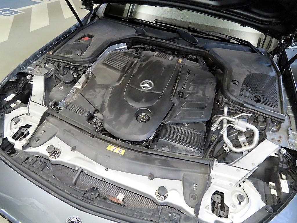 Mercedes Benz CLS Class 2019 Gris - Importación desde Corea - HF Imports Iquique - Foto 19