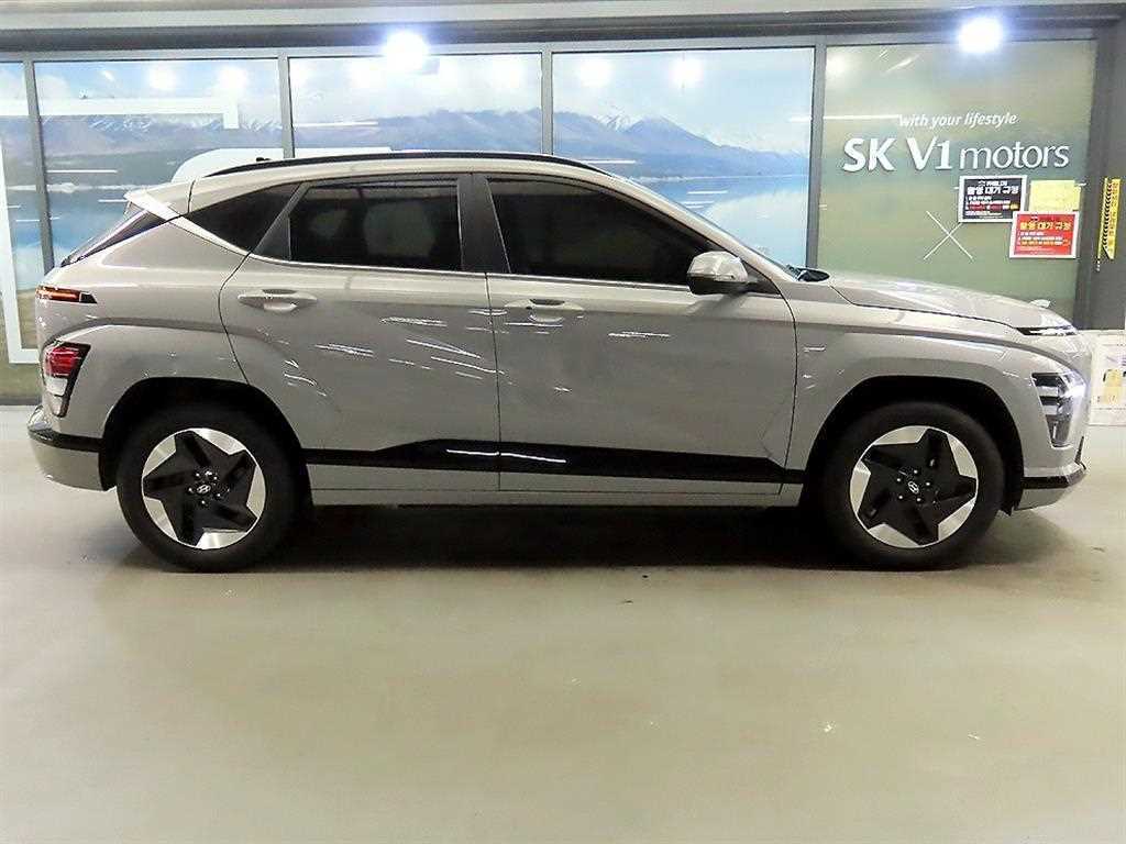 HYUNDAI Kona - Vista 3