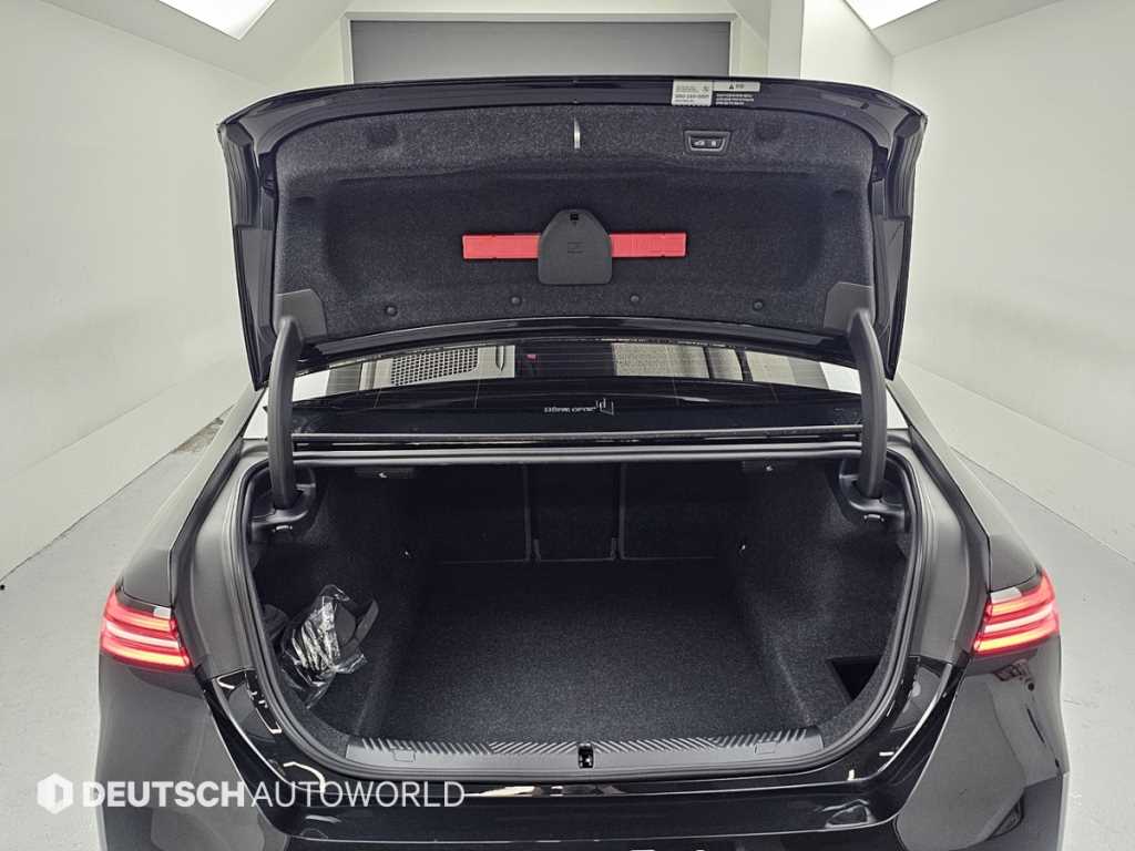 BMW 5 Series 2025 Negro - Importación desde Corea - HF Imports Iquique - Foto 19