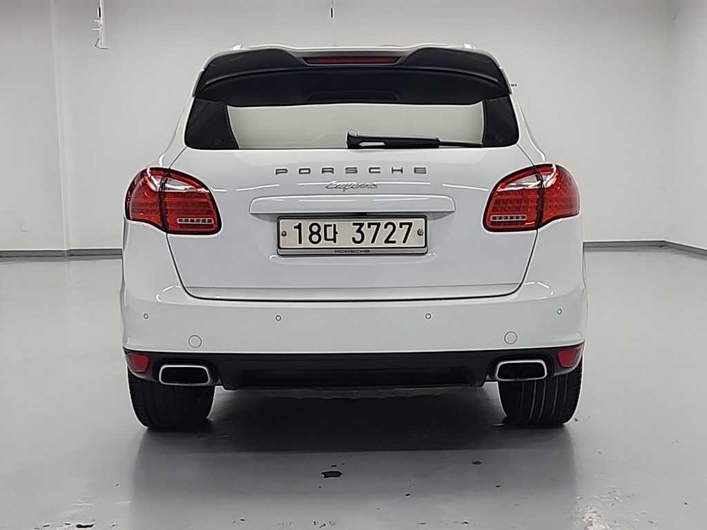 Porsche Cayenne - Vista 3