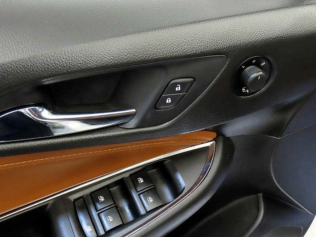 Chevrolet Cruise 2018 Blanco - Importación desde Corea - HF Imports Iquique - Foto 18