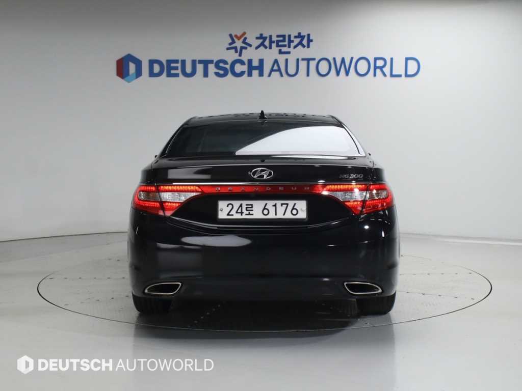 HYUNDAI Grandeur - Vista 6