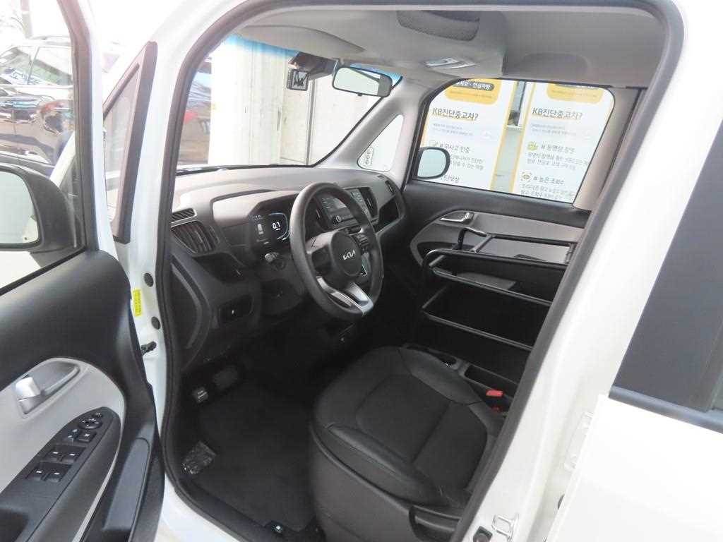 KIA Ray - Vista 5