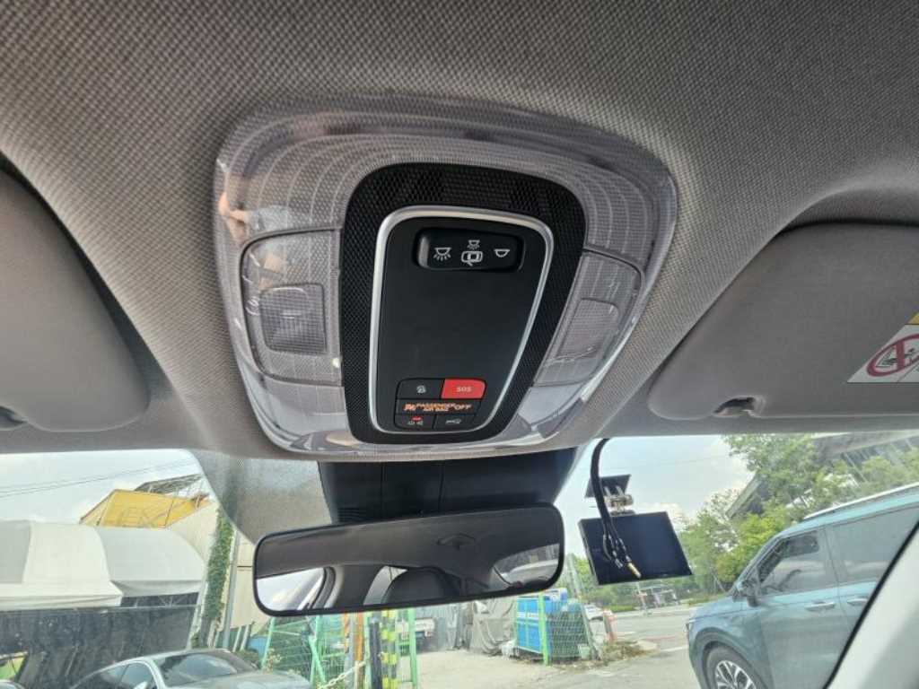 HYUNDAI Avante - Vista 11
