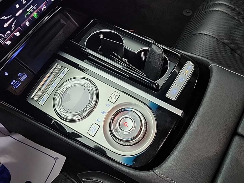 Genesis G80 - Vista 8