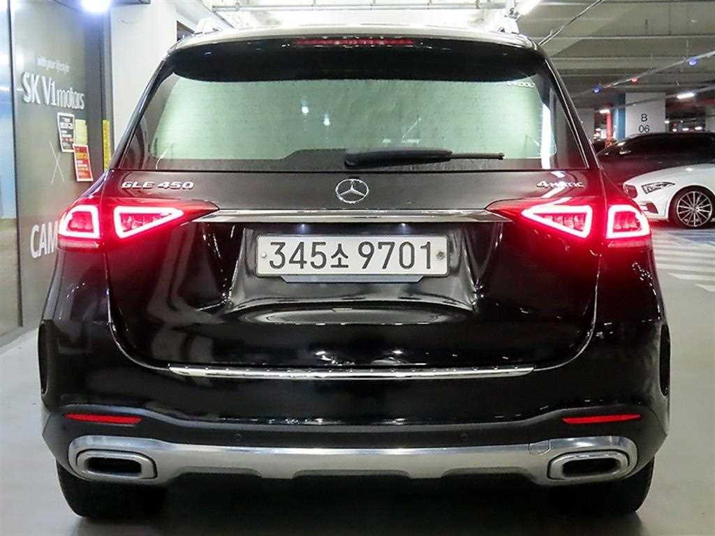 Mercedes Benz GLE Class - Vista 5