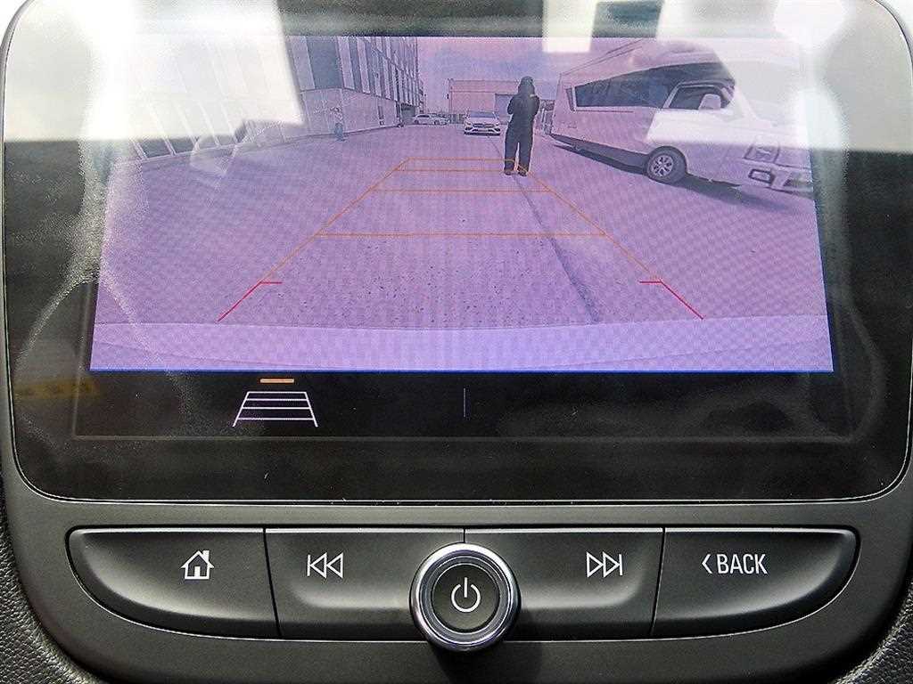 Chevrolet Malibu 2019 Blanco - Importación desde Corea - HF Imports Iquique - Foto 14