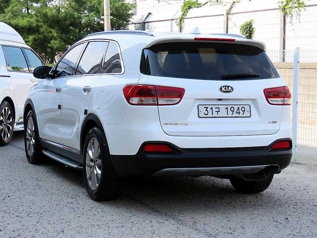 KIA Sorento - Vista 3