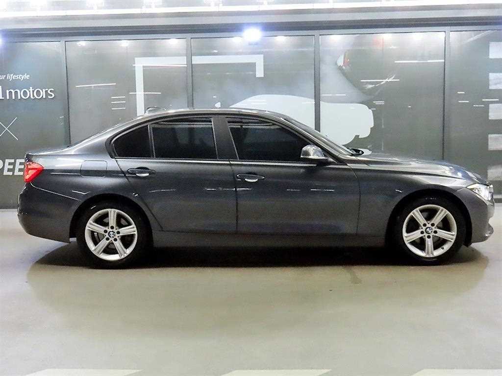 BMW 3 series - Vista 3
