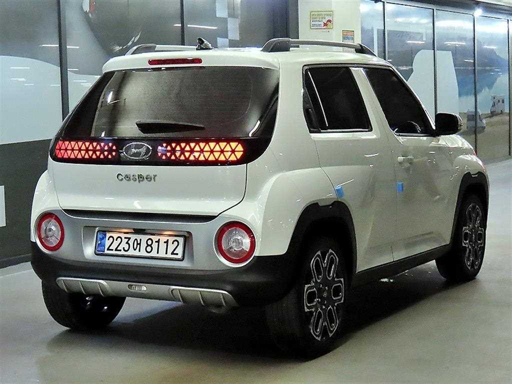 HYUNDAI Casper - Vista 4