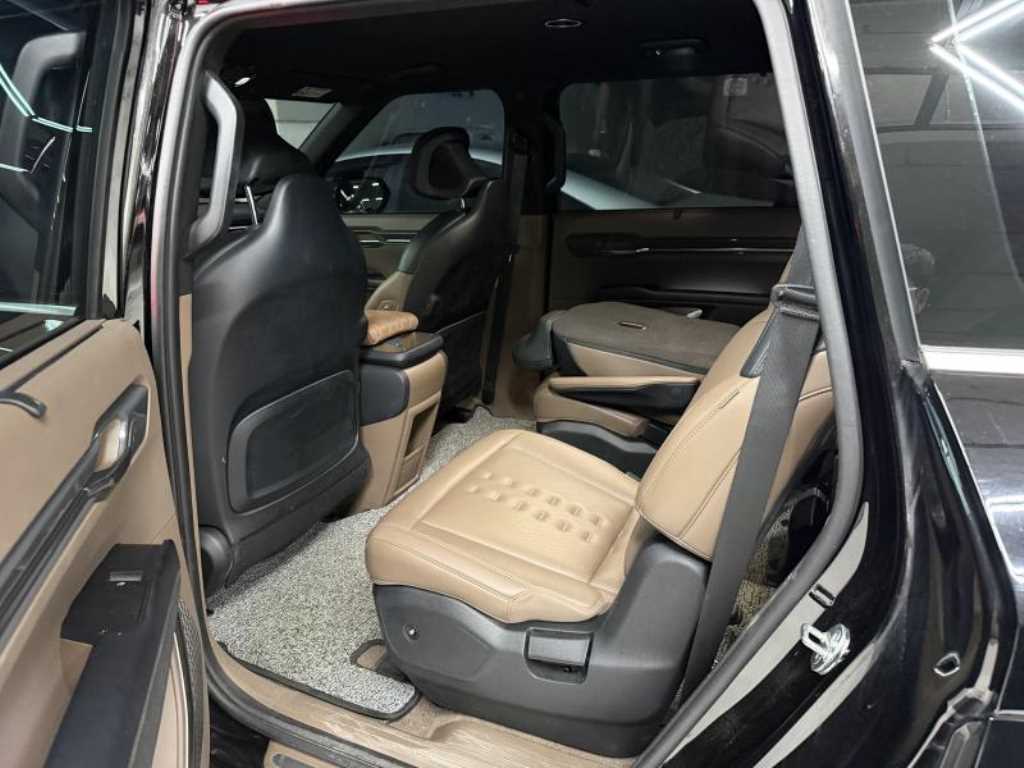 KIA EV9 - Vista 6