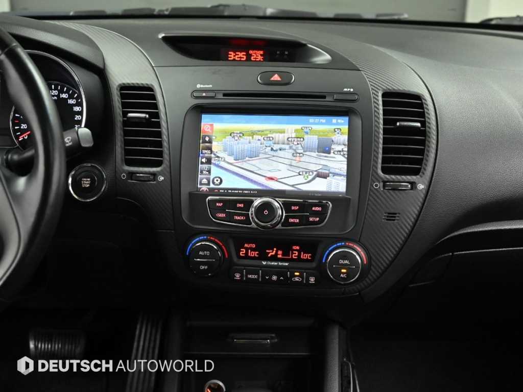 KIA K3 2013 Blanco - Importación desde Corea - HF Imports Iquique - Foto 14