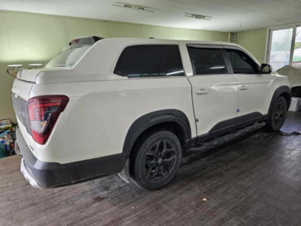 Ssangyong Rexton - Vista 4
