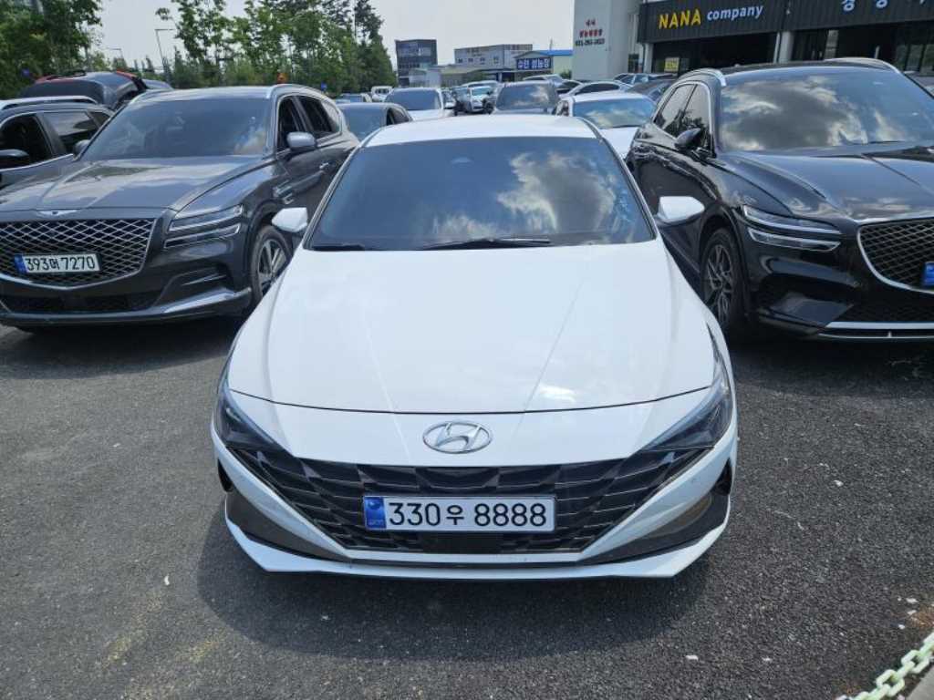 HYUNDAI Avante 2023 Blanco - Importación desde Corea - HF Imports Iquique - Foto 1